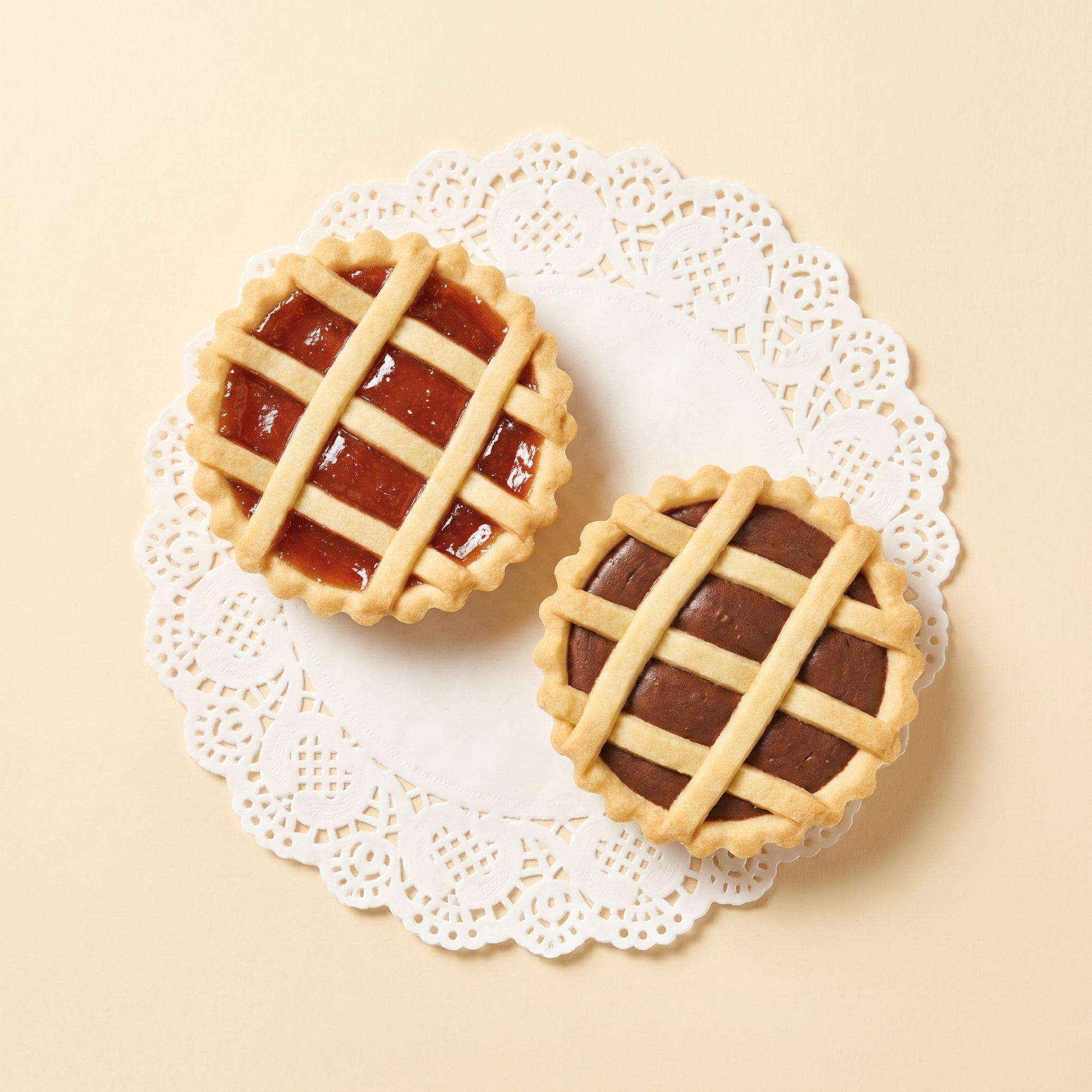 Mixed Set of 2 - Mini Guava & Mini Chocolate Pie